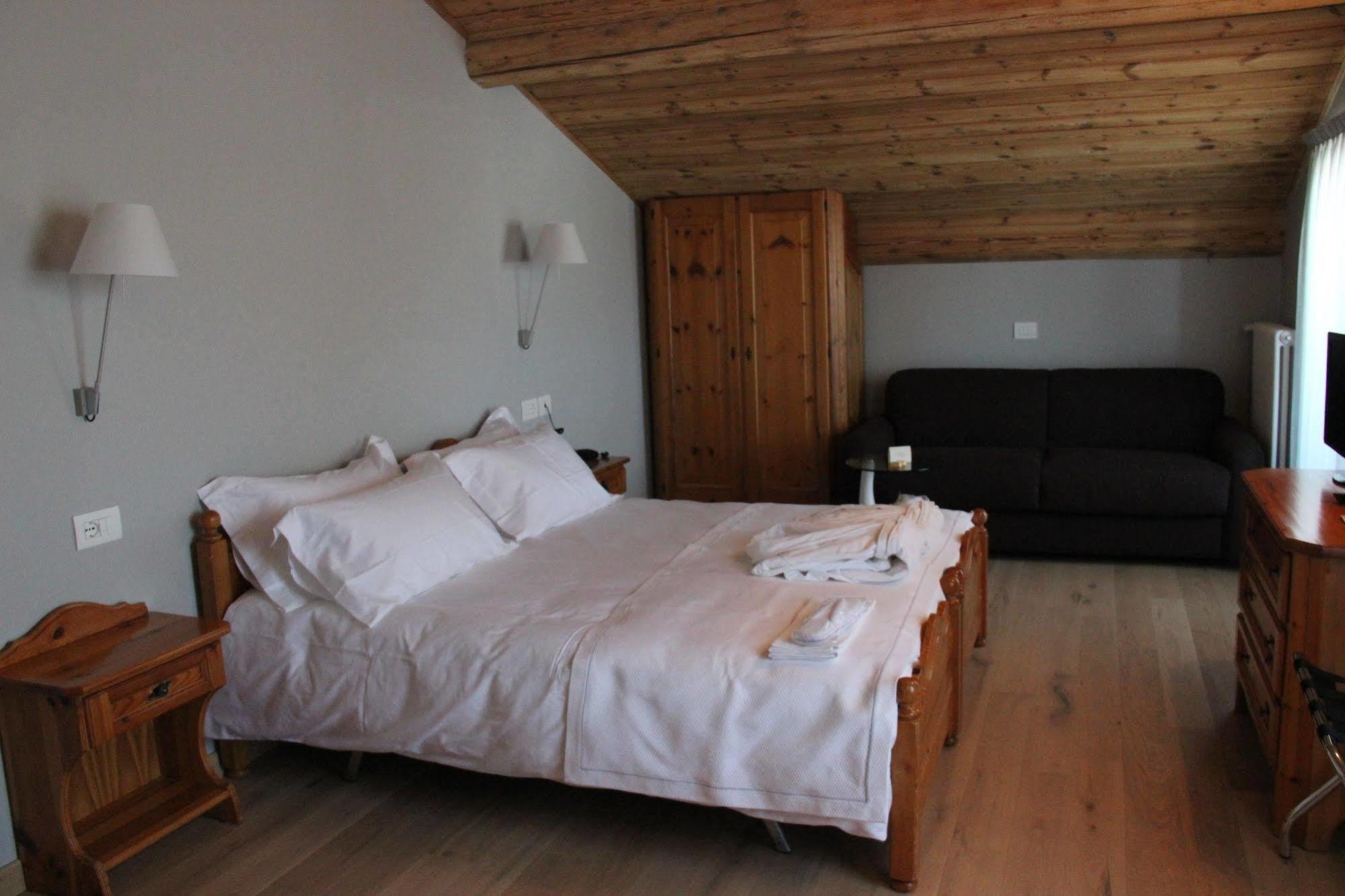 Rutzer Hotel Ristorante & Panoramic Spa Ασιάγκο Εξωτερικό φωτογραφία